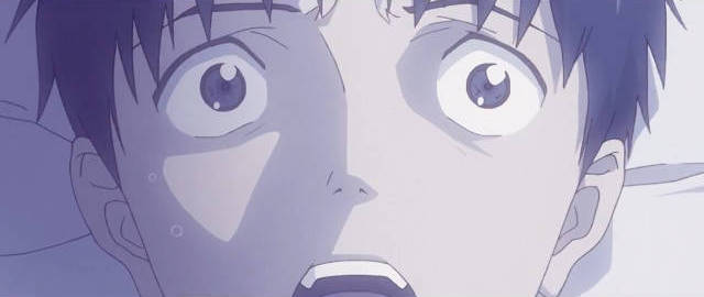 Al minuto 3.33 Shinji si sveglia da un incubo...
